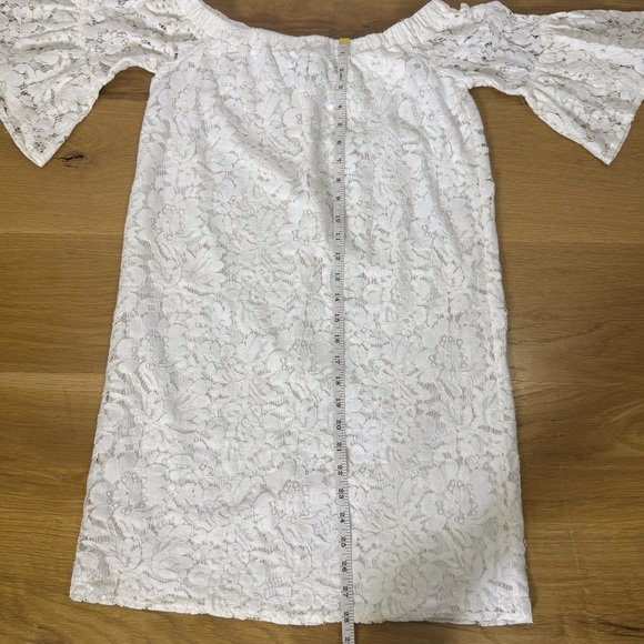 Do+Be mini Dress White Lace Off Shoulder Shift Dress flowy sleeve Women’s Size 2 - Picture 3 of 8